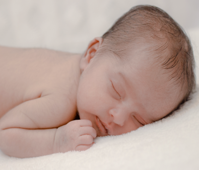 baby photoshoot at home